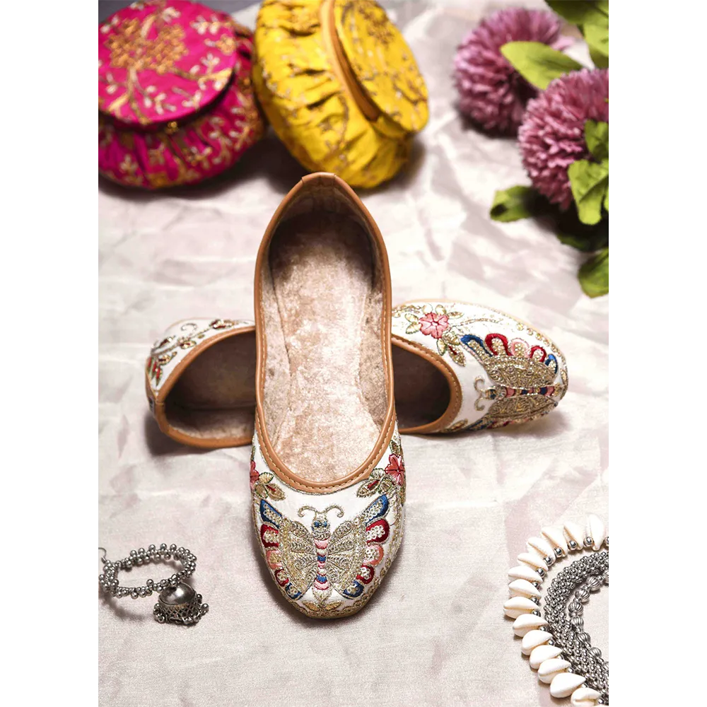 Trendy & Embroidered Jutis For Women Jutis For Women - Image 2